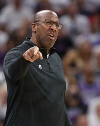 Marks：迈克-布朗很有经验 现在尼克斯是东部最强的几支球队之一