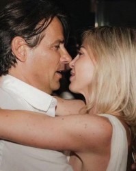 世俱杯最大黑马！49岁因扎吉封神：2次进欧冠决赛，俘获美娇妻