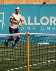 开云-参加温网加妻子怀孕 纳达尔双喜临门再冲一纪录