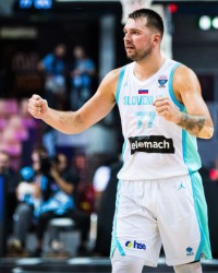 开云体育APP下载-欧锦赛：东契奇26+10+11终获首胜 斯洛文尼亚大胜比利时