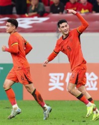 kaiyun-U22国足艰难破荒！拜合拉木半场压哨破门，3年前14-0